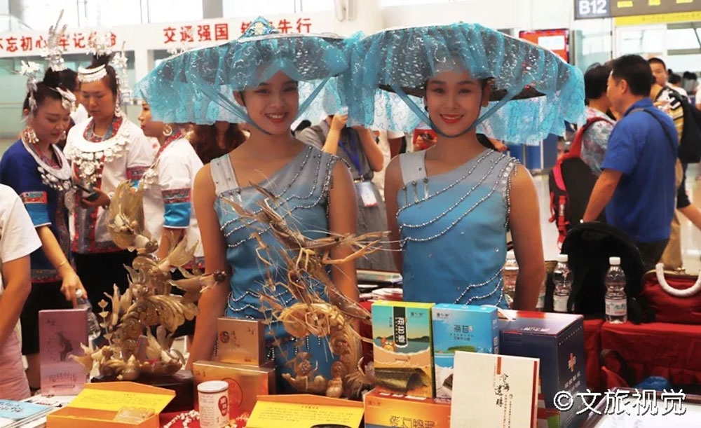 搭乘首發(fā)高鐵，海真珠珍珠粉抵達(dá)東方明珠